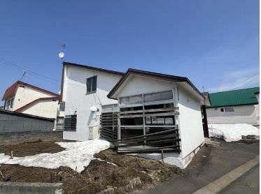 2LDK Detached House for Sale in Mikasa City, Hokkaido - Thumbnail 3