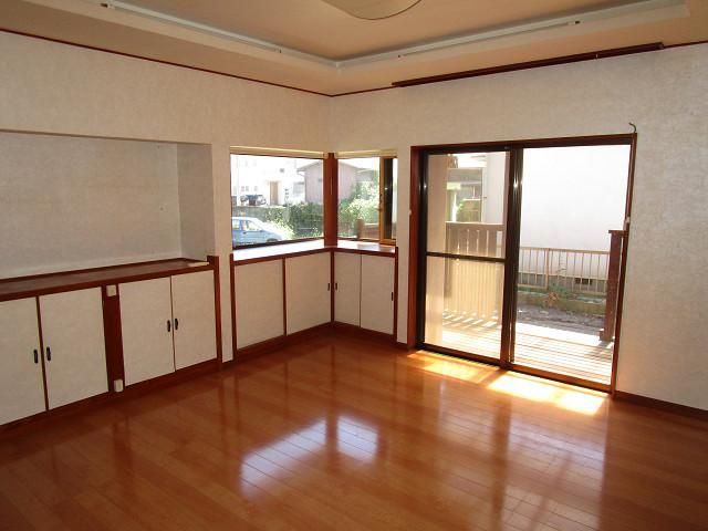 5DK Resale House in Tsuchiura, Ibaraki – 96.25 sqm - Thumbnail 3