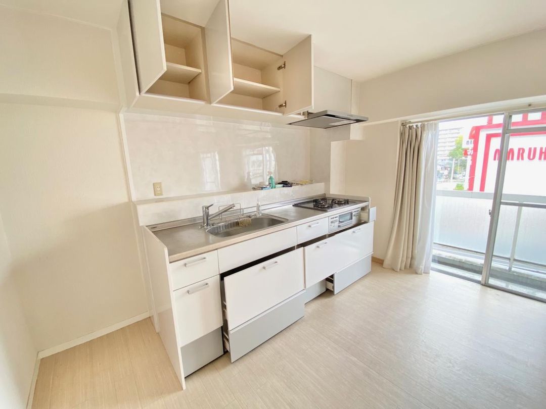 Renovated 1LDK Apartment for Sale in Kochi City - Thumbnail 3