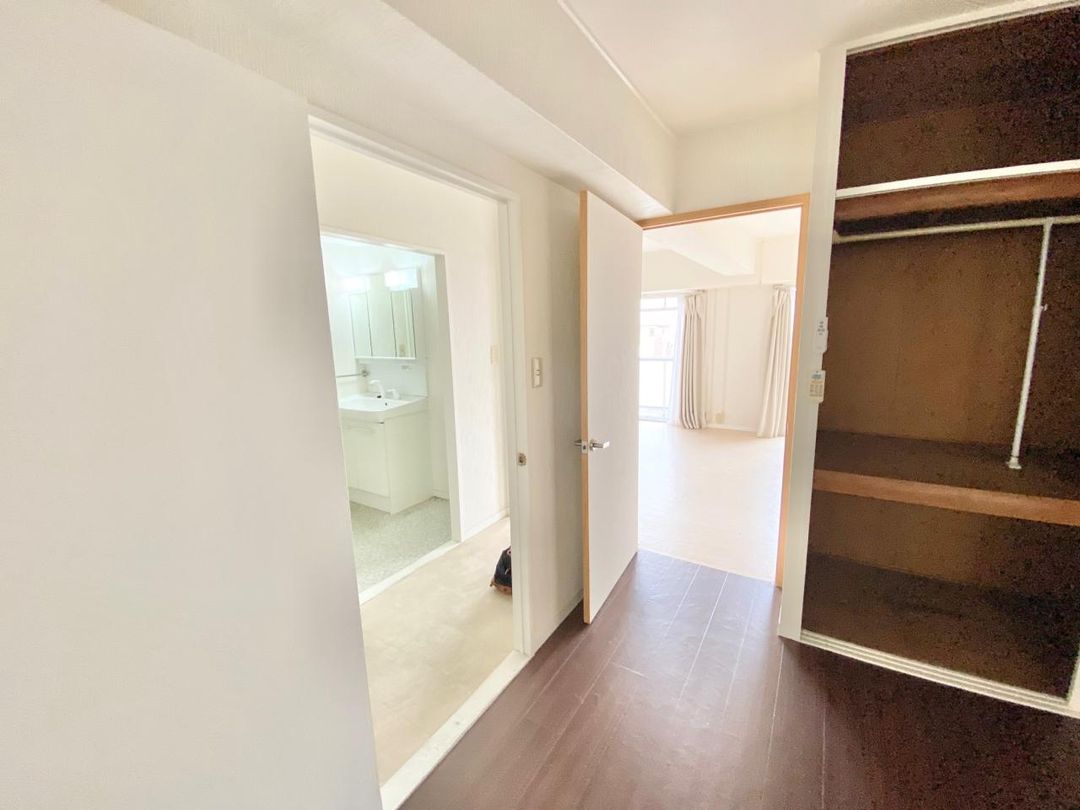 Renovated 1LDK Apartment for Sale in Kochi City - Thumbnail 2