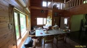 2LDK House for Sale in Biei with Mountain Views on 1306 sqm Land - Thumbnail 3