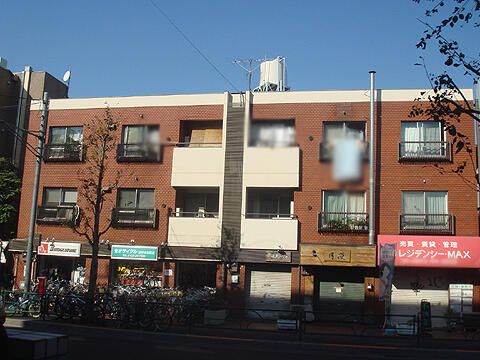 2DK Apartment for Sale in Kichijoji, Musashino, Tokyo - 35.2 sqm - Thumbnail 2