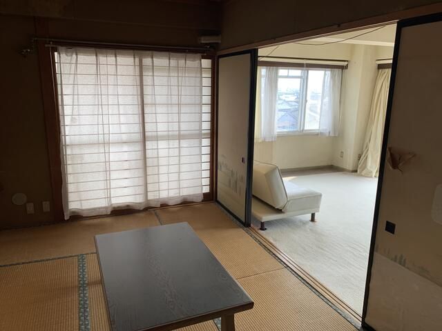 4LDK Apartment for Sale in Takaoka, Toyama | 80.2 sqm - Thumbnail 2