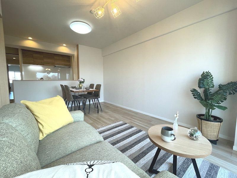Renovated 3LDK Apartment in Hirakata Korigaoka, Osaka - Thumbnail 3