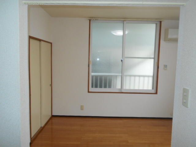 1K Apartment for Rent near Akita University, Akita City - Thumbnail 2