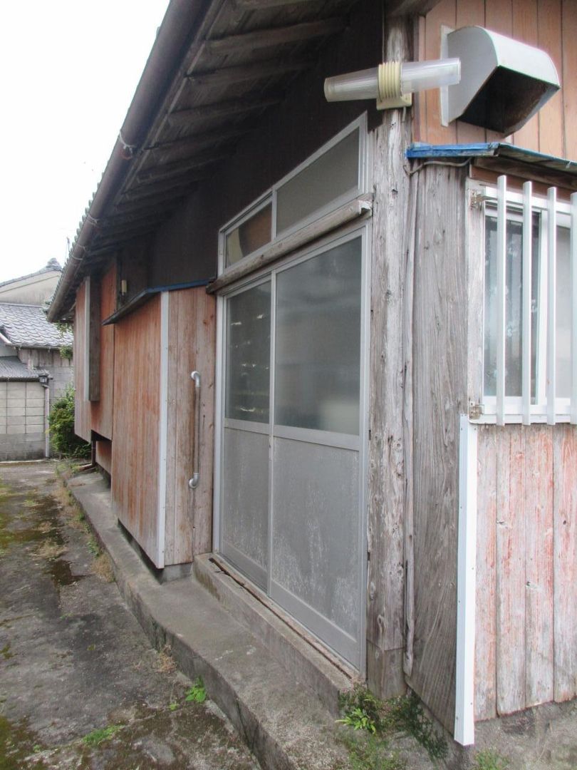 1960 5DK Wooden House on 664sqm Land in Minamikyushu - Thumbnail 2