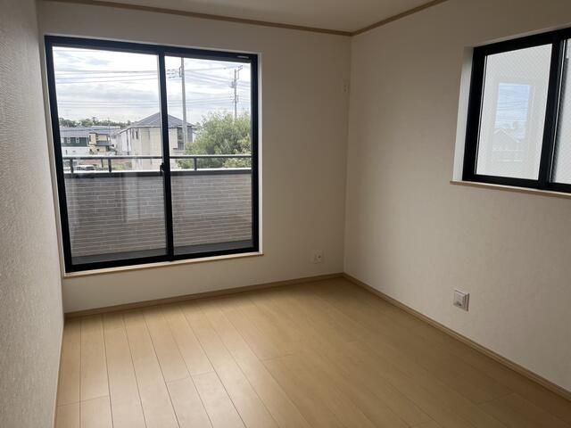 New 4LDK House for Sale in Ayase, Kanagawa - 2026 Completion - Thumbnail 3
