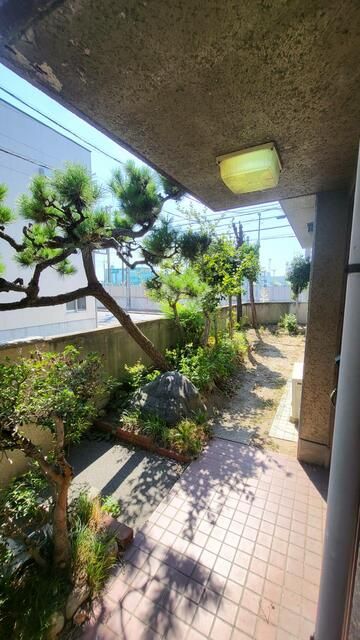 7LDK Family Home with Garden for Sale in Nagoya's Nakagawa Ward - Thumbnail 4