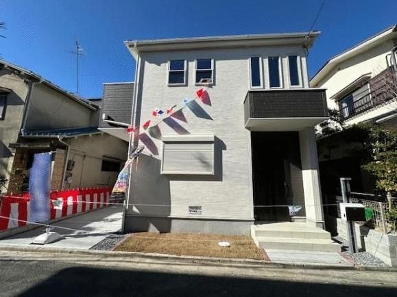 New 3LDK House for Sale in Neyagawa, Osaka - Thumbnail 2
