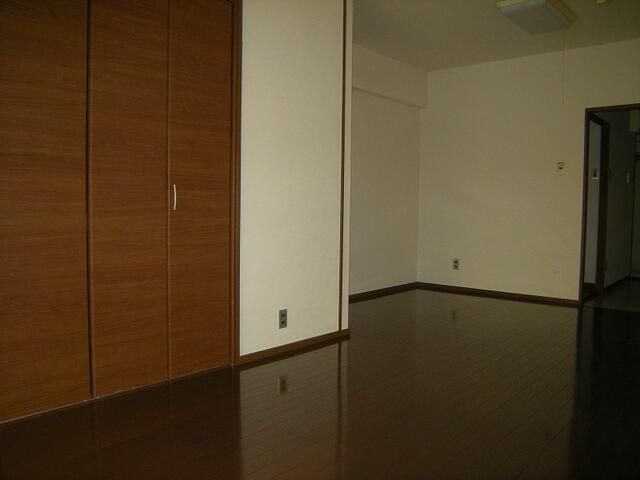 1K Apartment for Sale in Wakabayashi Ward, Sendai City - Thumbnail 2