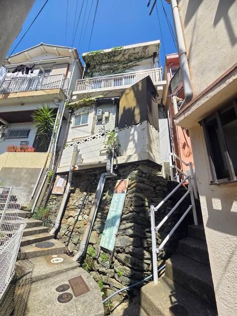 Used 3DK RC House for Sale in Saikazaki, Wakayama City - Thumbnail 2