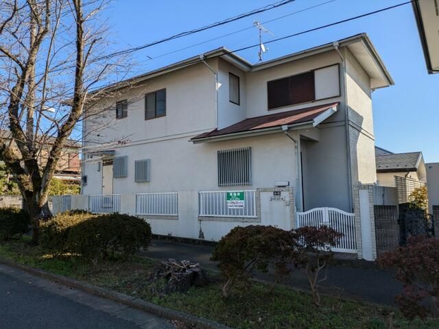 5DK House with Garden in Hadano's Ohnedai Danchi, Kanagawa - Thumbnail 2