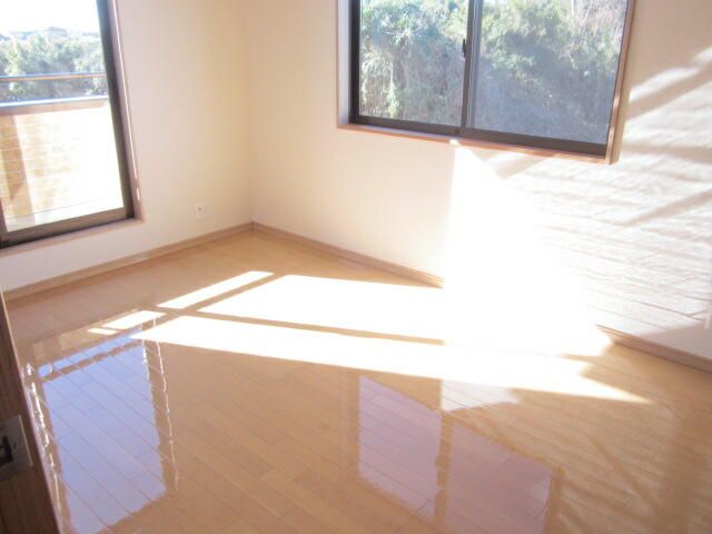4LDK House for Sale in Shimotsuma, Ibaraki with Fuji Views - Thumbnail 4