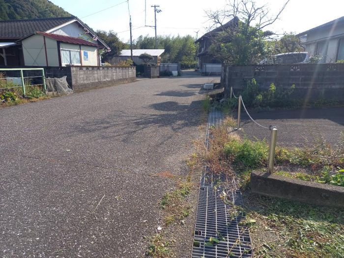 Residential Land for Sale in Anan, Tokushima - 106.77 sqm - Thumbnail 4