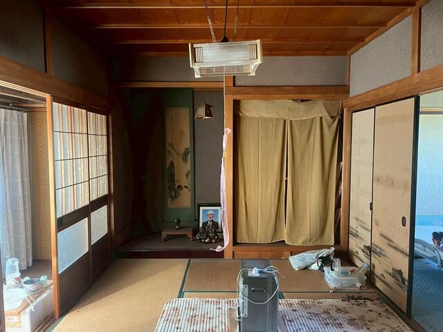 Renovation-Ready 1968 House on 234.7 sqm Land in Ibigawa, Gifu - Thumbnail 4