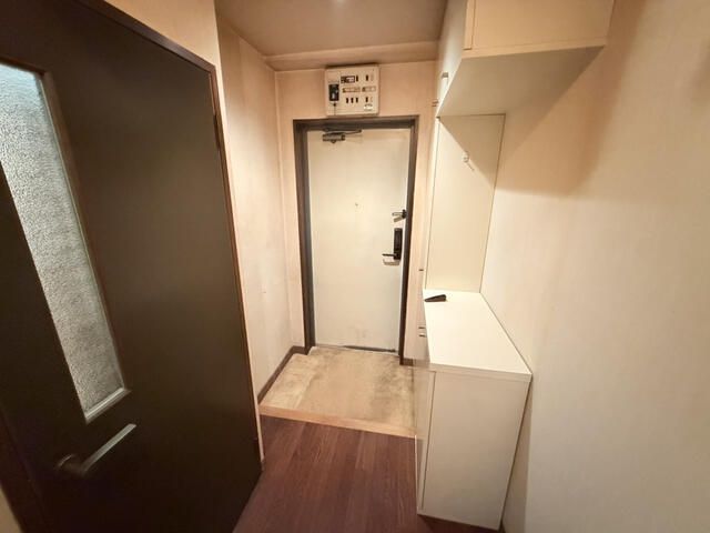 1LDK Apartment for Sale in Toyama City, 39.63m², Near Station - Thumbnail 4