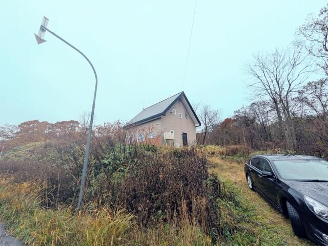 Hokkaido Countryside Home on 1111 Tsubo Land for Sale in Kurosunai - Thumbnail 3