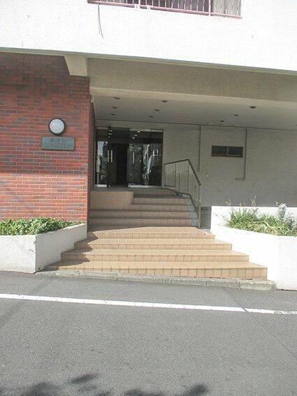 Renovated 1LDK Apartment for Sale in Ota City, Tokyo - Thumbnail 2