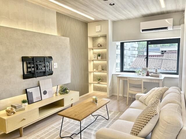 Renovated 3LDK Apartment for Sale in Kamikitazawa, Setagaya - Thumbnail 3
