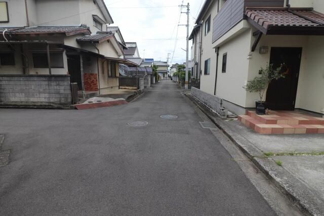 5DK Detached House in Matsuyama, Ehime - Thumbnail 3