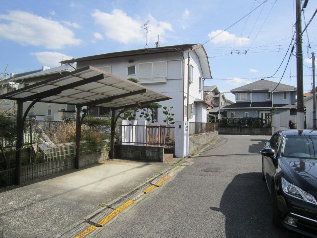 4LDK Detached House for Sale in Kawachinagano, Osaka - Thumbnail 2