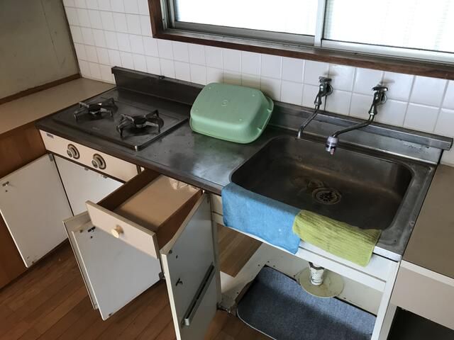 Beppu 1LDK Apartment with Private Onsen - Top Floor South View - Thumbnail 3