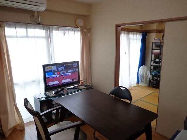 2LDK Apartment for Sale in Tokiwadai, Itabashi, Tokyo - Thumbnail 4