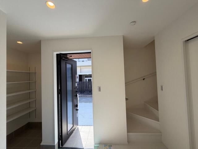 New 3LDK House for Sale in Sakai, Osaka - 2025 Build - Thumbnail 3