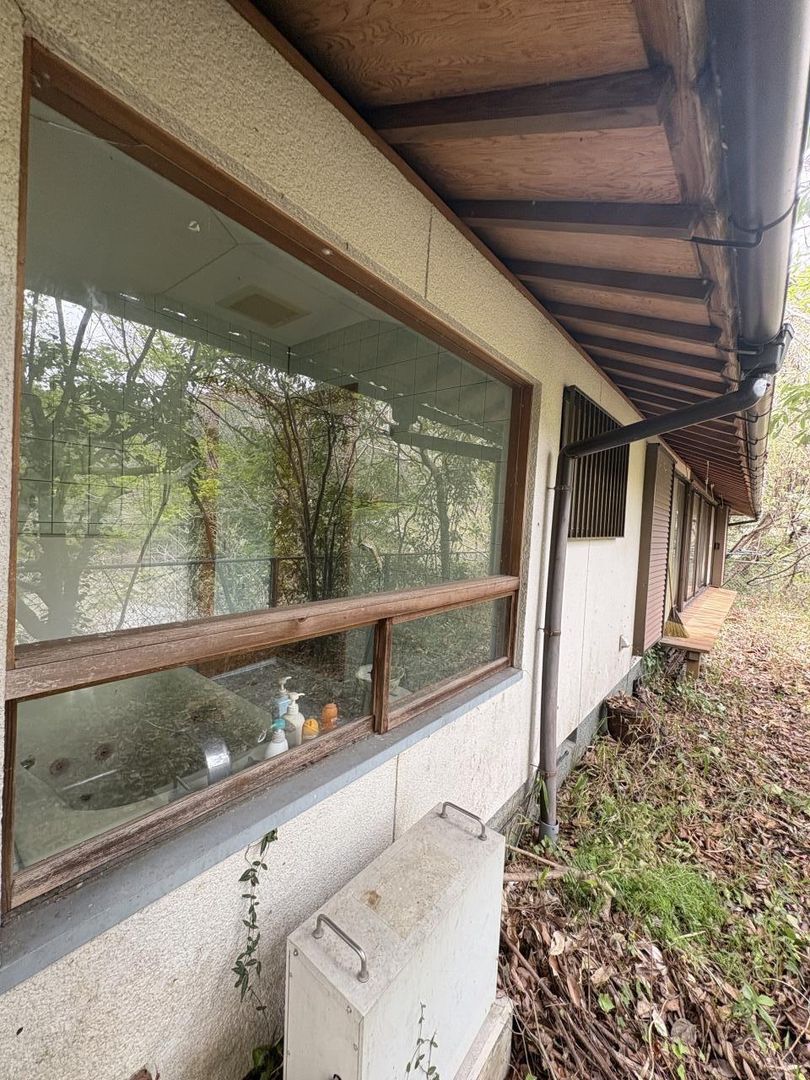 1LDK Traditional House for Sale in Kochi with Large Garden - Thumbnail 4