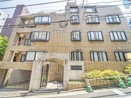 Renovated 2LDK Apartment for Sale in Shibuya, Tokyo - Thumbnail 2
