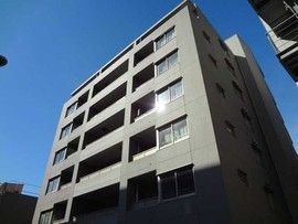 Renovated 2LDK Apartment for Sale in Shibuya, Tokyo - Thumbnail 3