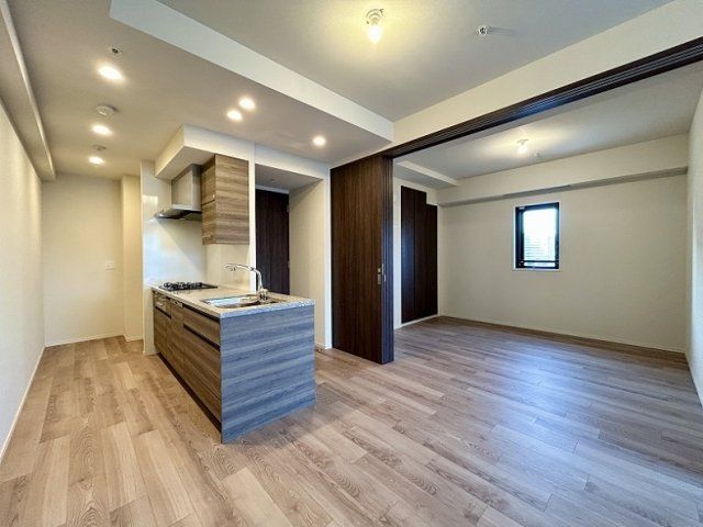 2LDK Apartment for Sale in Nakamura-ku, Nagoya - Thumbnail 4