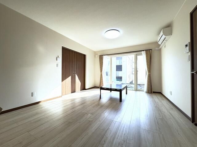 3SLDK House for Sale in Tomakomai, Hokkaido - 2015 Build - Thumbnail 4