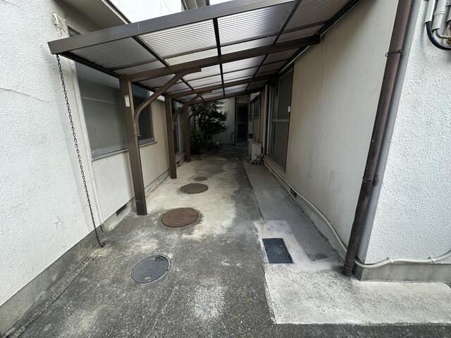 10DK Detached House for Sale in Takamatsu, Kagawa - Thumbnail 2