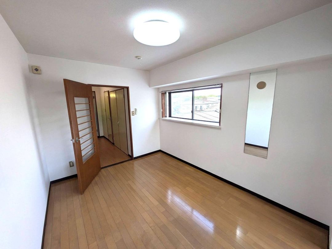1K Apartment for Sale in Kumamoto City's Chuo Ward - Thumbnail 3