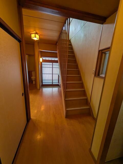5DK House for Sale in Yamanaka Onsen, Kaga City, Ishikawa - Thumbnail 4