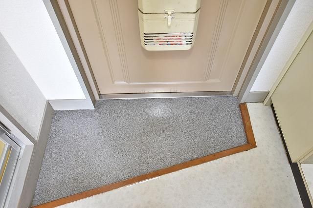 1K Apartment for Rent in Suita, Osaka - 32,000 Yen - Thumbnail 2