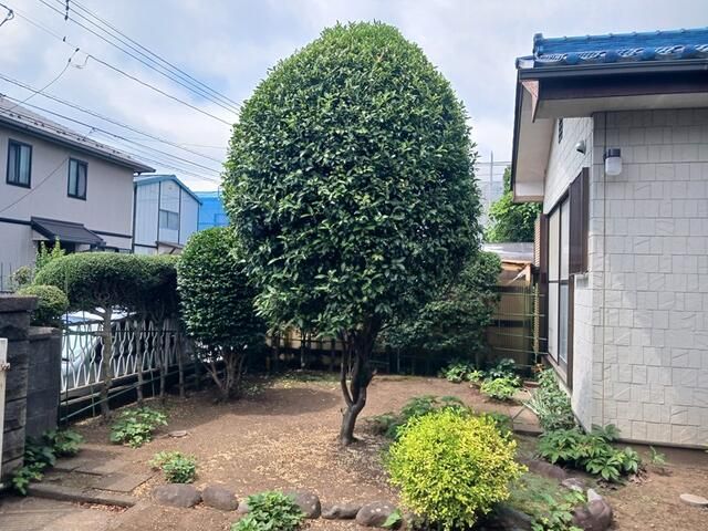 4LDK Single-Story House with Garden in Aikawa, Kanagawa - Image 1