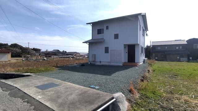 4LDK Detached House in Nankoku, Kochi - 101.85 sqm - Thumbnail 3