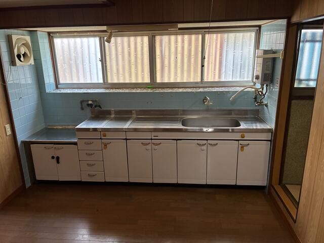 5DK Detached House for Sale in Sakai, Osaka - Renovated 2026 - Thumbnail 2