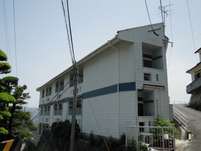 1K Apartment for Rent in Nagasaki City - 16,000 Yen - Image 1
