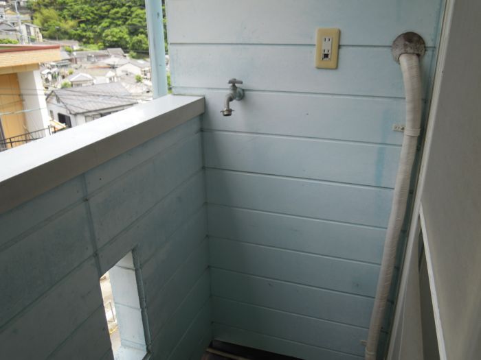 1K Apartment for Rent in Nagasaki City - 16,000 Yen - Thumbnail 3