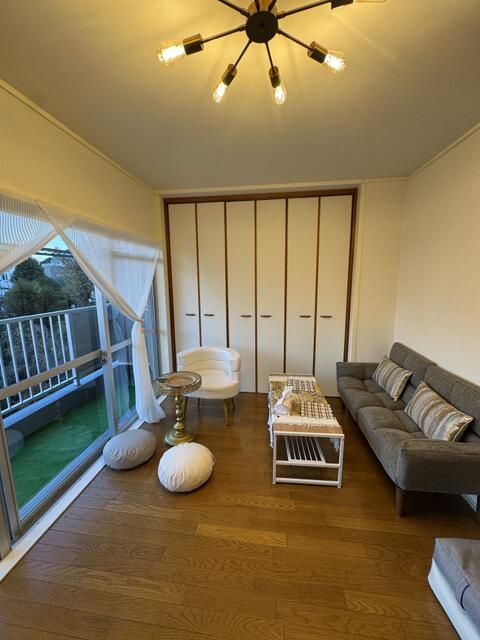 Shirokane Studio Apartment for Sale in Minato, Tokyo - Thumbnail 2