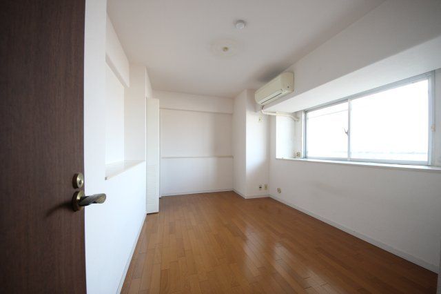 4LDK Condo for Sale in Otsu, Shiga - Lake Palace Katata - Thumbnail 4