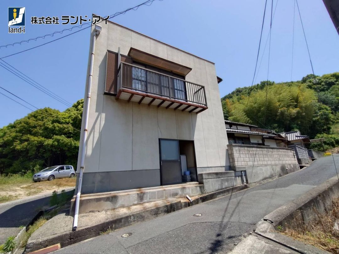 Used Detached House in Kurashiki City, Okayama - 6K, 146.98 sqm - Thumbnail 2