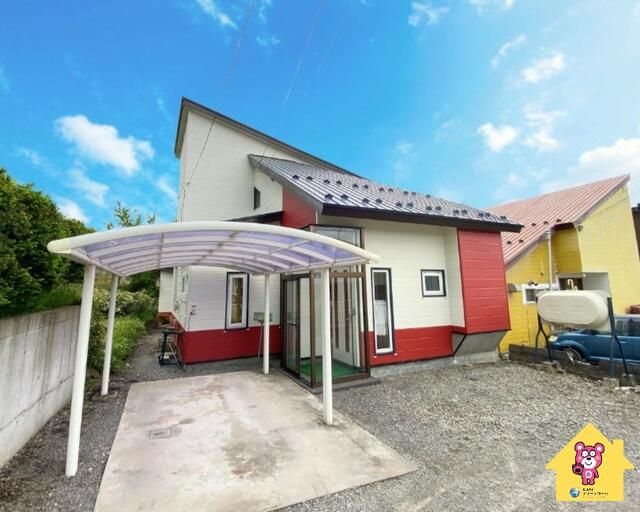 3LDK House for Sale in Nanae, Hokkaido - South-Facing Living Room - Thumbnail 3