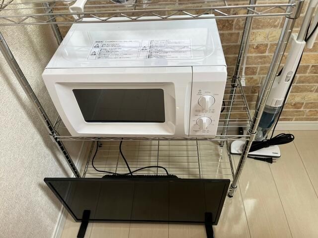 Modern 1R Apartment for Rent in Yokosuka with Move-in Incentives - Thumbnail 4