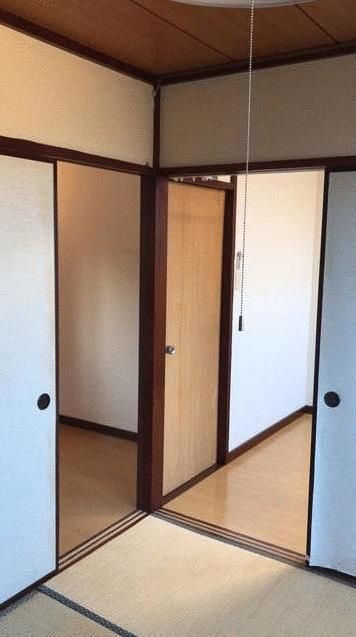 2DK Investment Apartment for Sale in Nishitokyo, Tokyo - Thumbnail 3