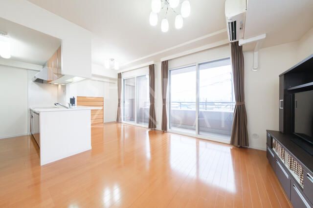 3LDK Corner Apartment for Sale in Aomori City, Aomori - Thumbnail 3