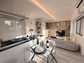 1LDK Apartment in Higashi-Azabu, Minato, Tokyo - Thumbnail 2